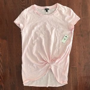 ✨NWT✨Express tee